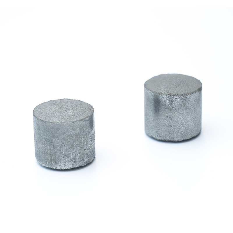 Tabletki manganu do stopowania aluminium